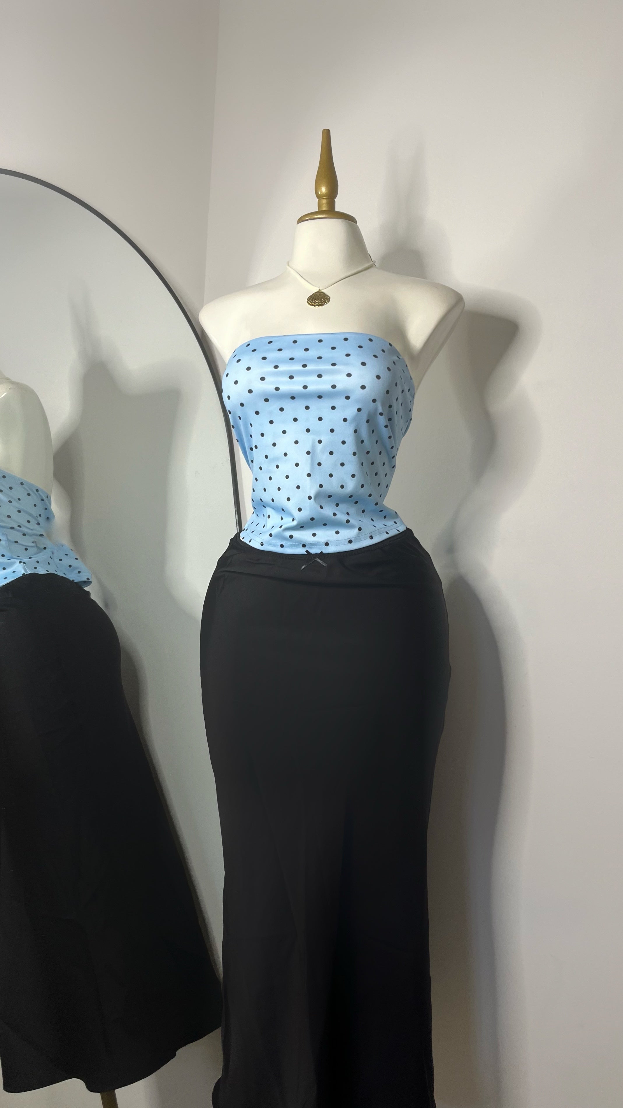 Top puntos strapless