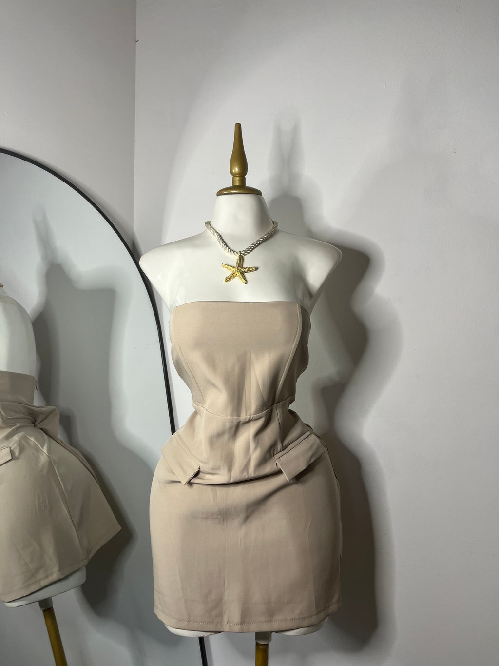 Vestido bolsillos caqui