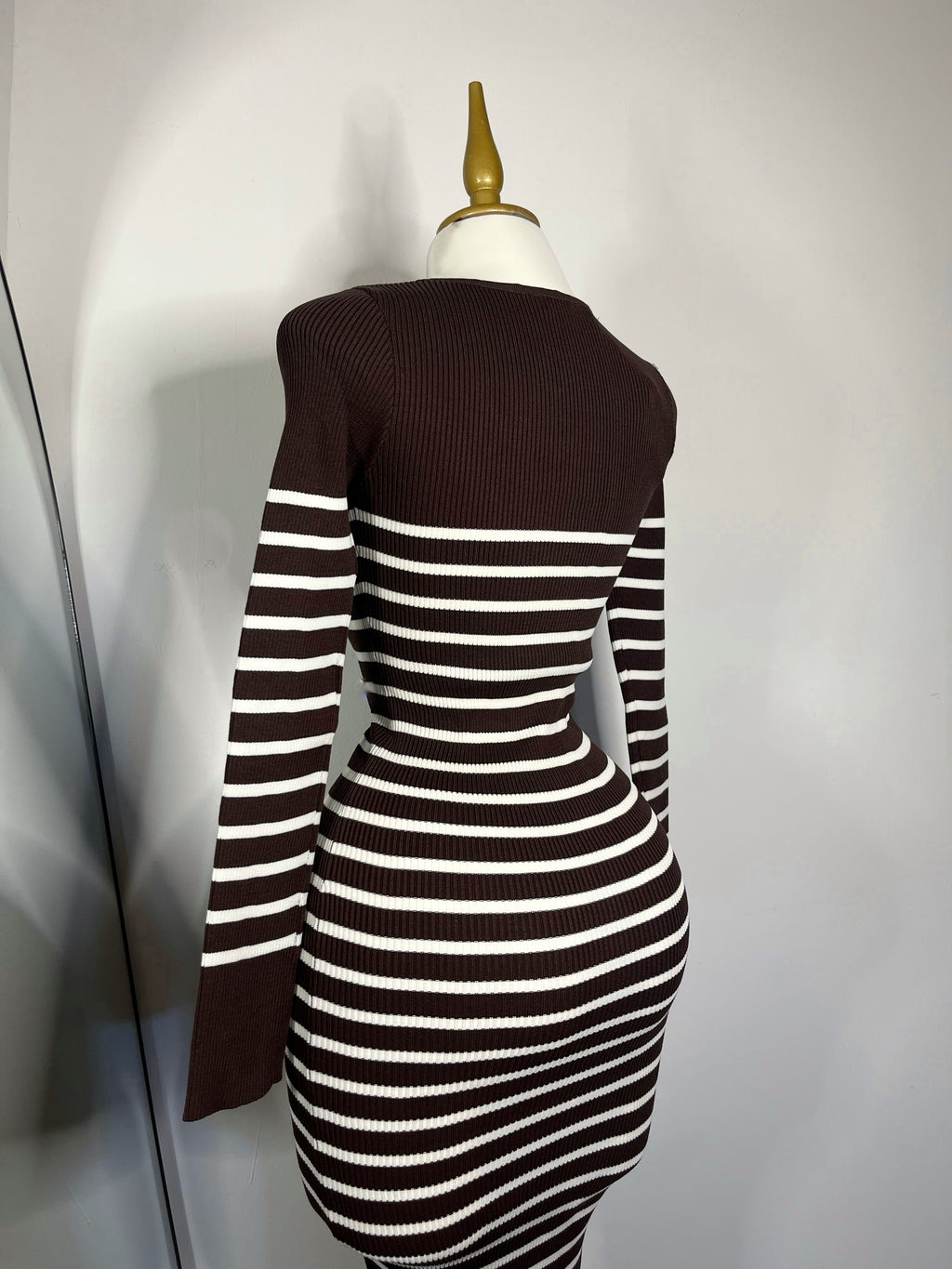 Vestido midi manga larga rayas